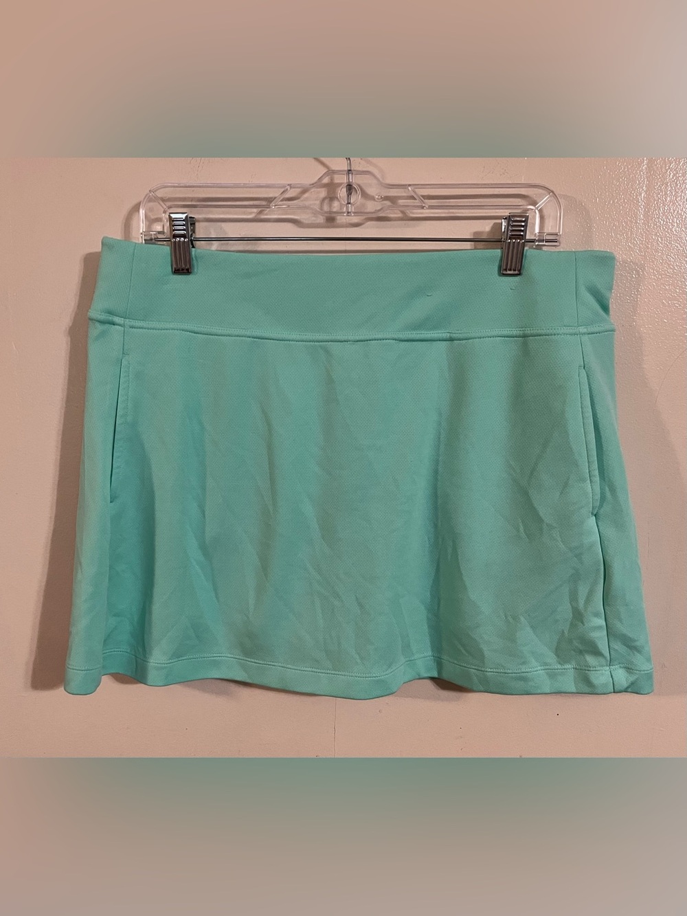Excellent Condition PGA Tour Skort Size Large